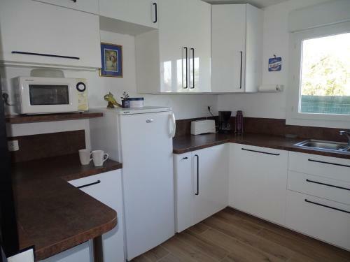 Comfortable Holiday Home Between Cote Sauvage And Sandy Beaches