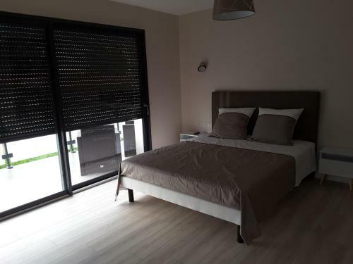 Bed & Breakfast Villa'vi Lyon Est Chambres D'h�tes