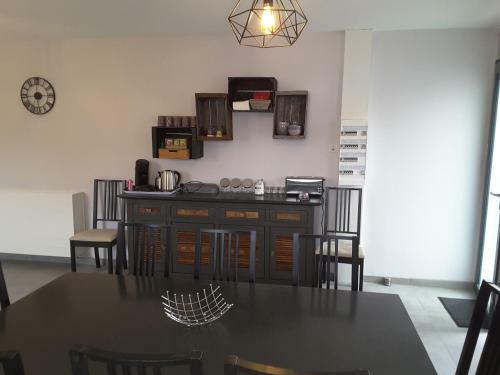 Bed & Breakfast Villa'vi Lyon Est Chambres D'h�tes