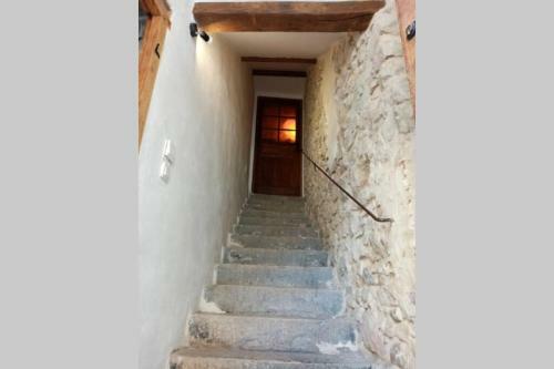 Ancienne �curie Ard�choise R�nov�e Atypique
