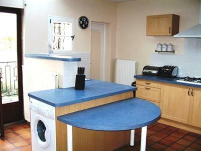 Spacious Quentoinise Town House