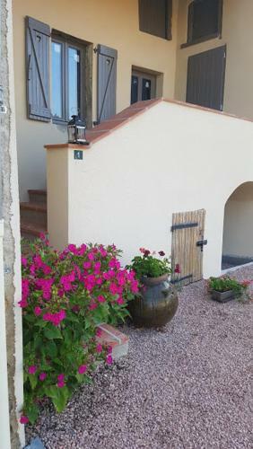 Chez Francine La Chenevi�re