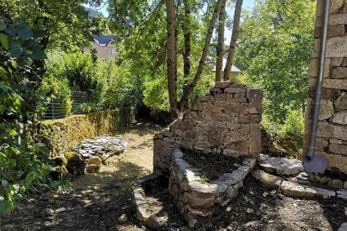 Maison Traditionnelle En Loz�re