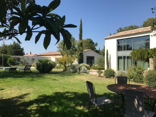B&B Mas De Caustes