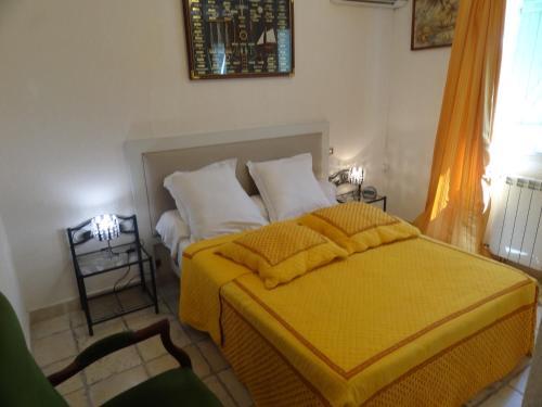 Apartamento Locations Des Alpilles