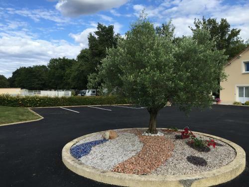 Camping Les Petites Minaudi�res