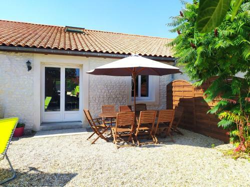 Bed & Breakfast Les G�tes Du Vigneron Et Cd'h