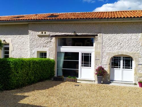 Bed & Breakfast Les G�tes Du Vigneron Et Cd'h