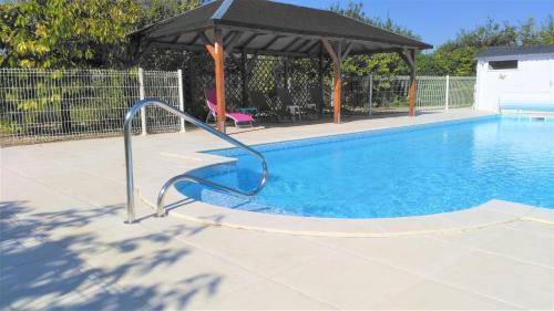 Bed & Breakfast Les G�tes Du Vigneron Et Cd'h