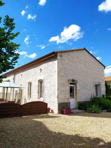 Bed & Breakfast Les G�tes Du Vigneron Et Cd'h