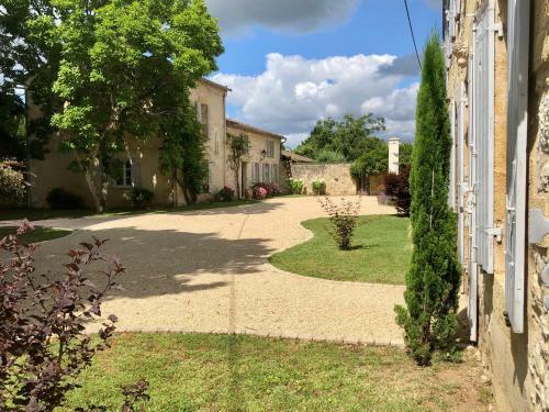 Bed & Breakfast Domaine Des Monges