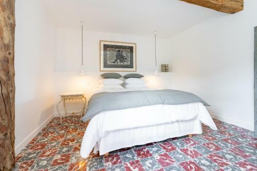 Bed & Breakfast La Cour St Siffret- Uz�s