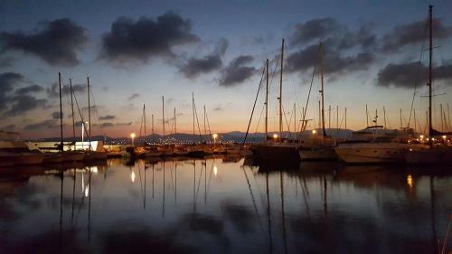 Saint Raphael - Appartement Dans Villa Au Calme � Valescure
