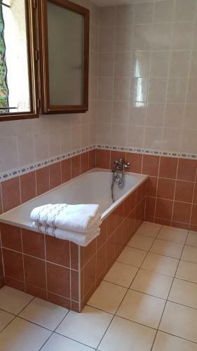 Saint Raphael - Appartement Dans Villa Au Calme � Valescure