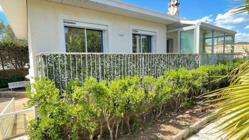 Villa Thalassa Yourhosthelper