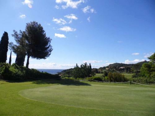 Villa Garden Level With Sea View For 6 People