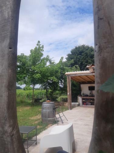 Bed & Breakfast Au V�lo Dans L'arbre
