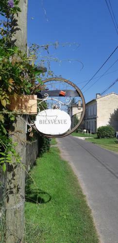 Bed & Breakfast Au V�lo Dans L'arbre