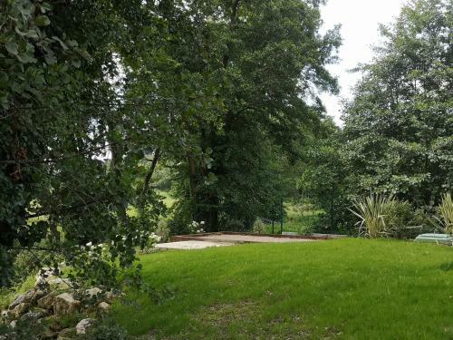 Cabane Chic Et Romantique Semillon Pr�s De Bordeaux