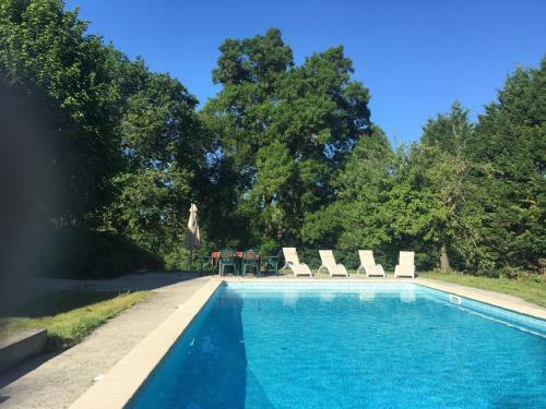 Maison Neuve 10 Personnes