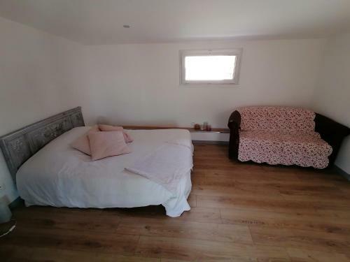 Hostal �tape 85