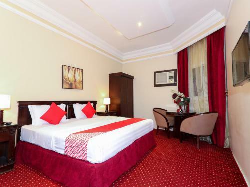 Oyo 167 Dar Al Raies Hotel