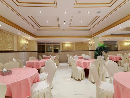 Oyo 167 Dar Al Raies Hotel