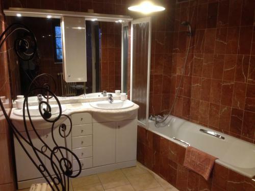 Hostal Le Moulin De La C�te Chambre D'h�tes