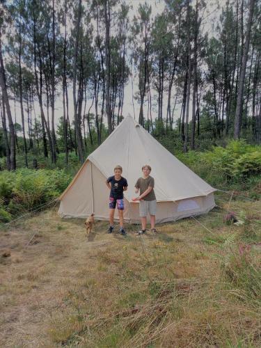 Cuckoo Lake Forest Cabin