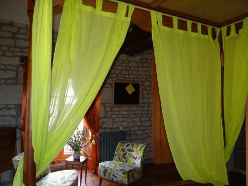 G�te Du Manoir Des Roches