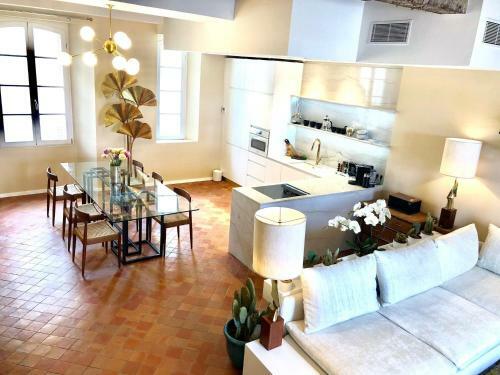 Apartamento Maison Panth�re - Luxury Harbour Residence