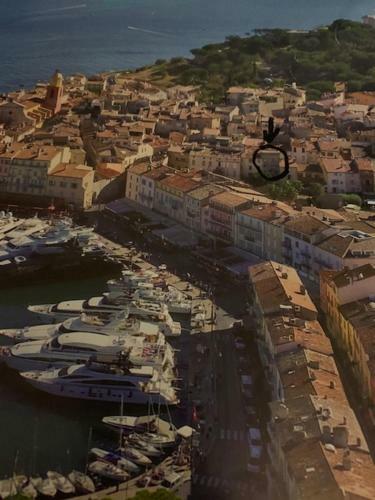 Apartamento Appartement Ensoleill� 80m Du Port