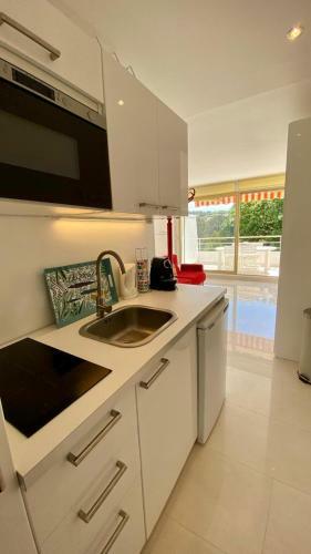 Apartamento Charming Studio With Pool In Saint-tropez