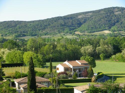 Bed & Breakfast Au Mas Des Graviers