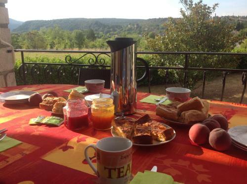 Bed & Breakfast Au Mas Des Graviers