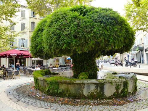 Apartamento *fontaine Moussue*hyper Centre*t2 Standing*