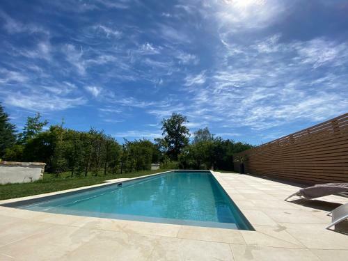 Hostal Ch�teau De Chatenay - Macon