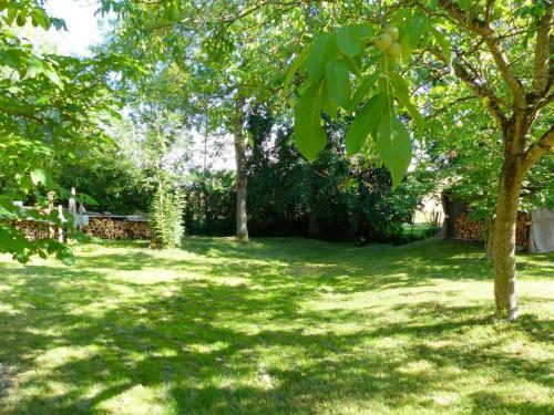 G�te Sanssat, 4 Pi�ces, 8 Personnes - Fr-1-489-192
