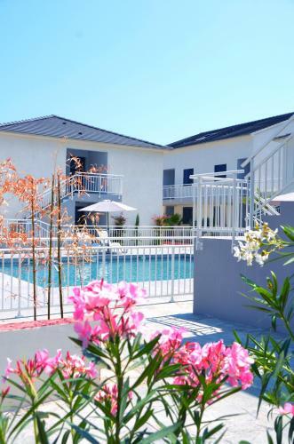 Apartment 4 People Near The Beach