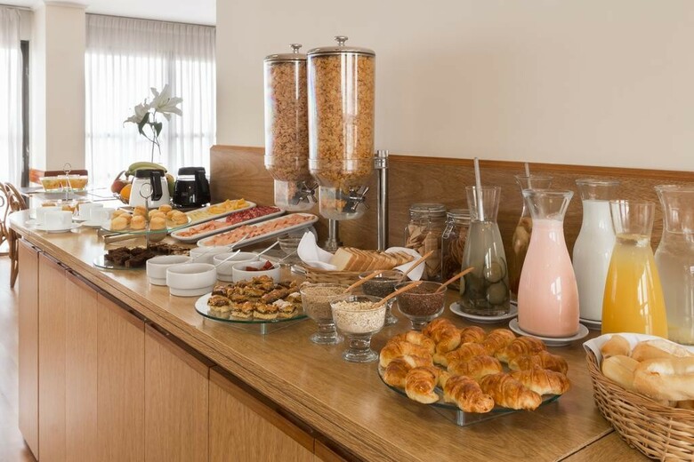 Hotel Days Inn Montevideo
