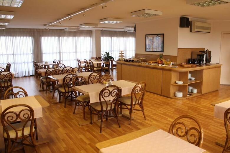 Hotel Days Inn Montevideo