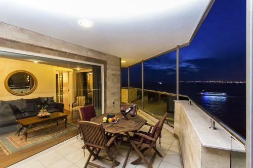 Izmir Palas Hotel
