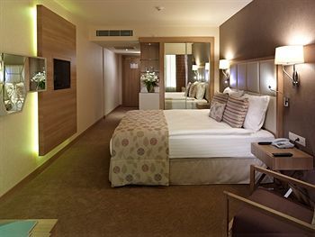 Hotel Kaya Izmir Thermal & Convention