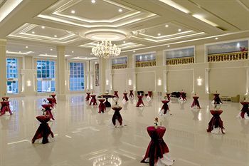 Hotel Kaya Izmir Thermal & Convention