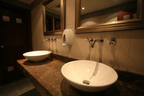 Al Jaad Mahbas Hotel