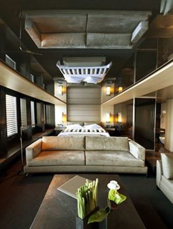 Key Hotel