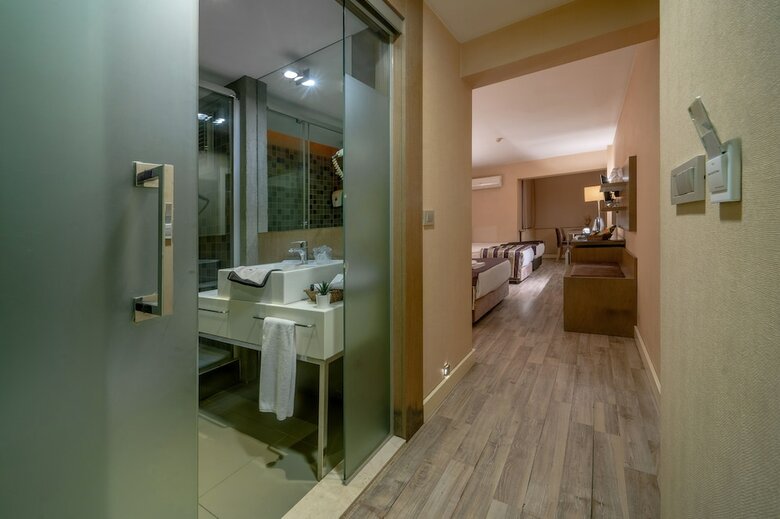 Hotel Zeybek