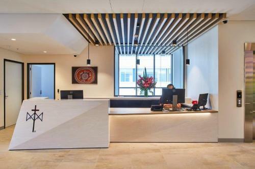 Hotel Mary Mackillop Place