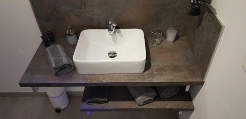 Bed & Breakfast � Zen Suite