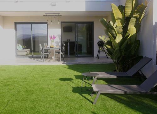 Apartamentos L Olivier Sanary A